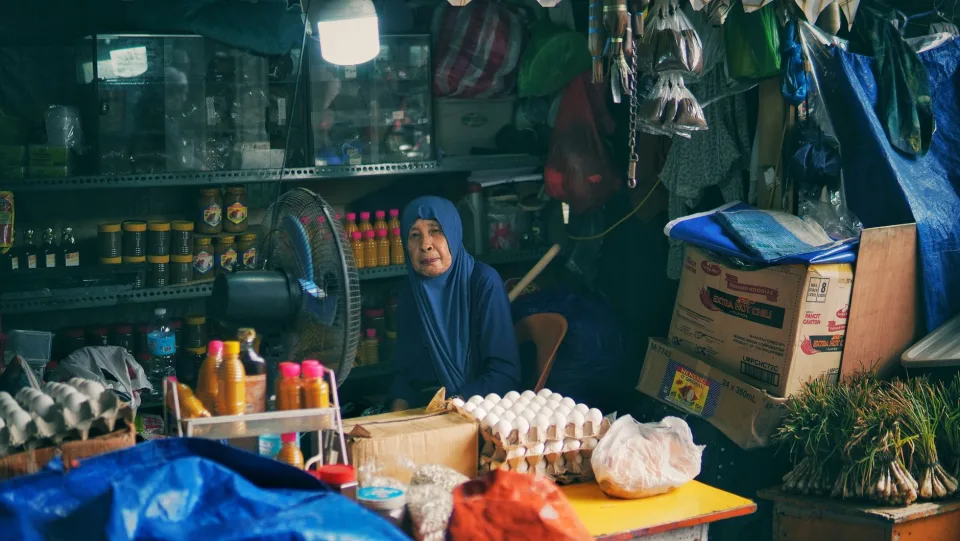 Khu gạo, mắm, dầu ăn, gia vị